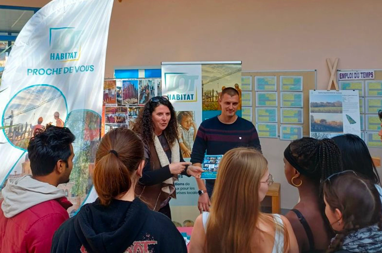 Lot Habitat, partenaire de l'évènement, est présent au 3ème forum des métiers du Bâtiment. 
